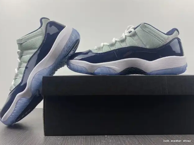 Cheap LUCY Georgetown Low Jordan 11 Retro Air 528895-007 0625